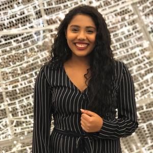 Meet your Posher, Ivana